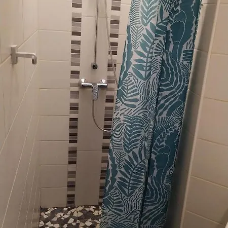 Adele Bed & Breakfast