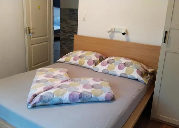 Bed & Breakfast Adele *