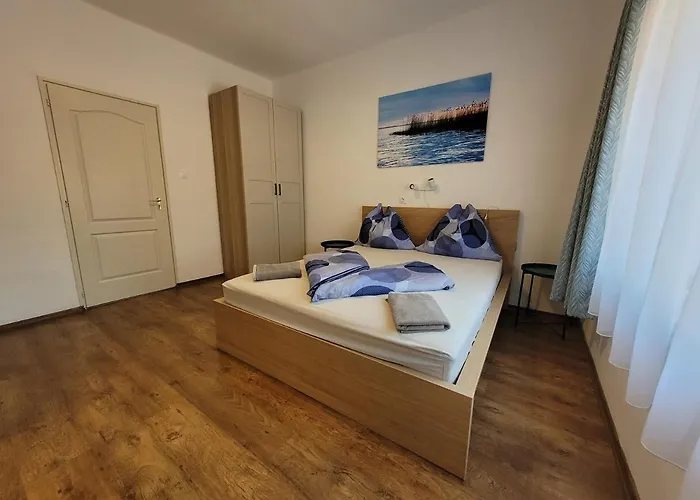 Adele Bed & Breakfast