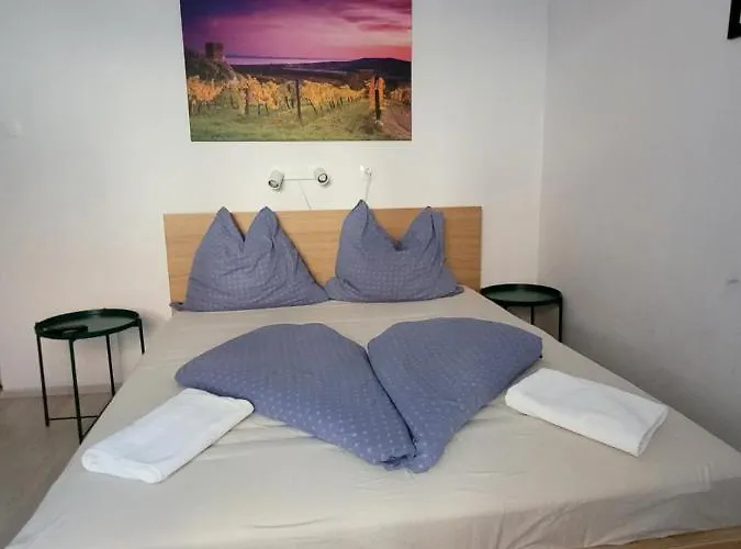 Bed & Breakfast Adele Siófok