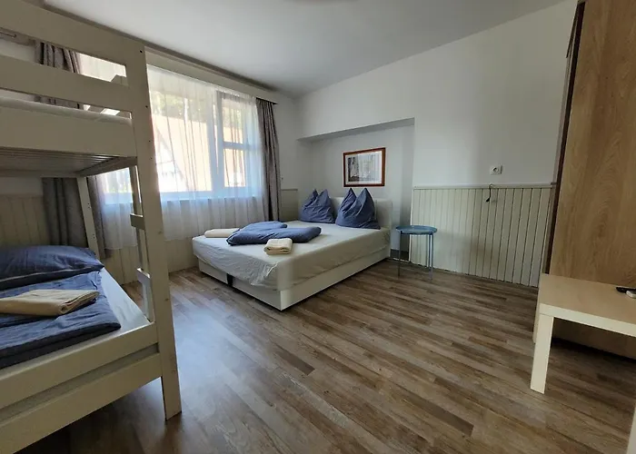 Bed & Breakfast Adele Siófok